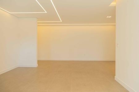 Apartamento à venda com 81m², 2 quartos e 1 vagaSala