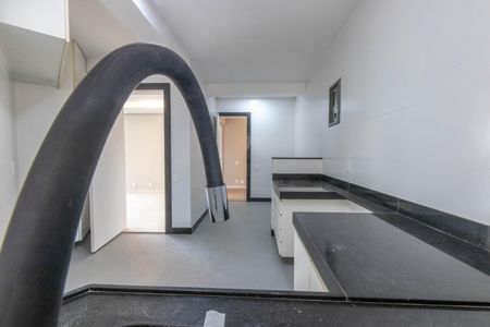 Apartamento à venda com 169m², 4 quartos e 2 vagasCozinha