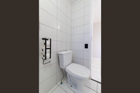 Apartamento à venda com 47m², 2 quartos e sem vaga Apartamento à venda com 47m², 2 quartos e sem vagaBanheiro
