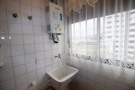 Apartamento à venda com 68m², 2 quartos e 2 vagasÁrea de Serviço