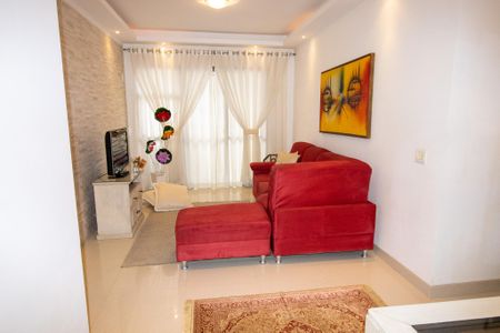 Apartamento à venda com 68m², 2 quartos e 2 vagasSala