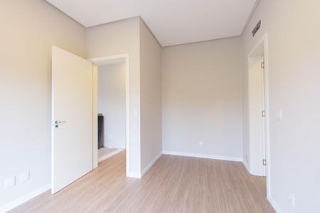 Casa à venda com 118m², 3 quartos e 2 vagas Casa à venda com 118m², 3 quartos e 2 vagasSuíte 3