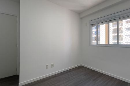 Apartamento para alugar com 70m², 2 quartos e 1 vagaSuíte