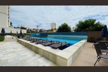 Apartamento para alugar com 70m², 2 quartos e 1 vagaÁrea comum - Piscina