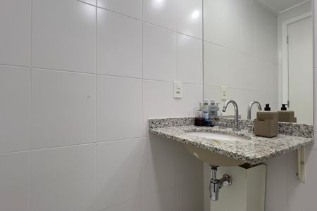 Apartamento para alugar com 70m², 2 quartos e 1 vagaBanheiro da Suíte