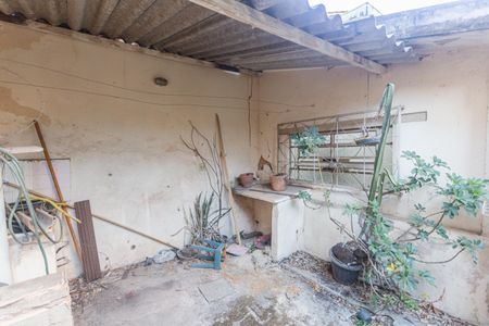 Casa à venda com 351m², 2 quartos e sem vagaÁrea de Serviço