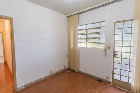 Sala de casa à venda com 2 quartos, 351m² em Santa Efigênia, Belo Horizonte