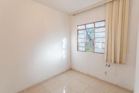 Casa à venda com 351m², 2 quartos e sem vagaQuarto 1