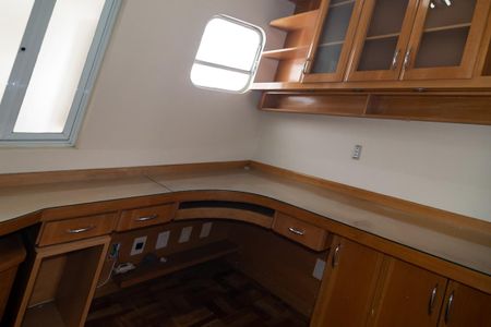 Apartamento à venda com 99m², 3 quartos e 2 vagas Apartamento à venda com 99m², 3 quartos e 2 vagasEscritório