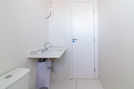 Apartamento à venda com 78m², 2 quartos e 1 vaga Apartamento à venda com 78m², 2 quartos e 1 vagaBanheiro da Suíte 1