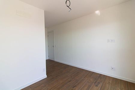 Apartamento à venda com 78m², 2 quartos e 1 vaga Apartamento à venda com 78m², 2 quartos e 1 vagaVaranda da Suíte 2