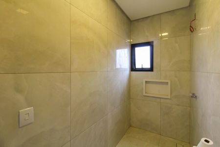 Casa à venda com 118m², 3 quartos e 2 vagas Casa à venda com 118m², 3 quartos e 2 vagasBanheiro da Suíte