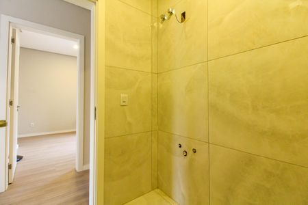 Casa à venda com 118m², 3 quartos e 2 vagas Casa à venda com 118m², 3 quartos e 2 vagasBanheiro