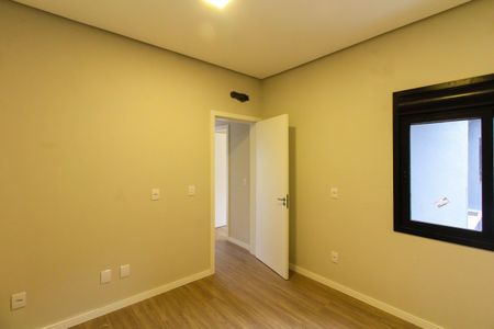 Casa à venda com 118m², 3 quartos e 2 vagas Casa à venda com 118m², 3 quartos e 2 vagasQuarto 2