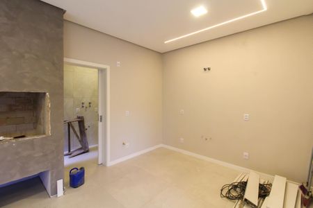 Casa à venda com 118m², 3 quartos e 2 vagas Casa à venda com 118m², 3 quartos e 2 vagasCozinha