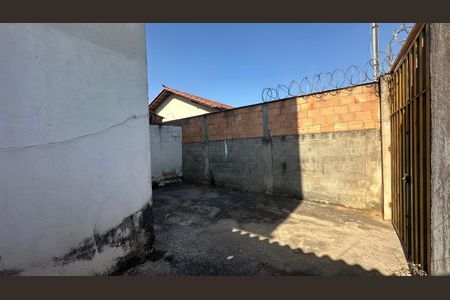 Casa à venda com 69m², 2 quartos e 1 vagaÁrea privativa