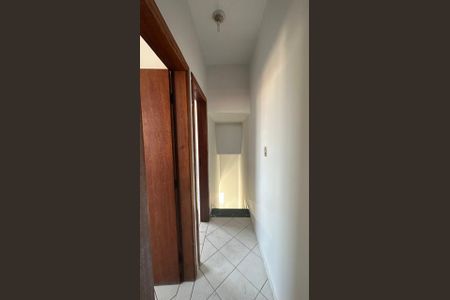 Casa à venda com 69m², 2 quartos e 1 vagaCorredor
