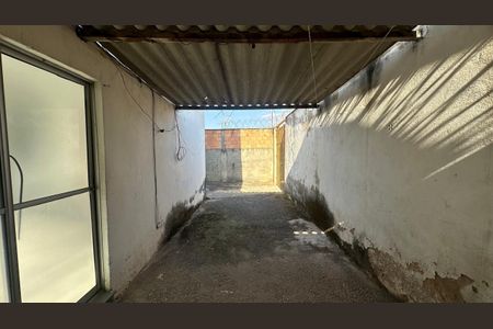 Casa à venda com 69m², 2 quartos e 1 vagaÁrea privativa