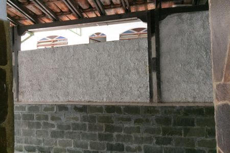 Casa à venda com 290m², 5 quartos e 4 vagas Casa à venda com 290m², 5 quartos e 4 vagasVista