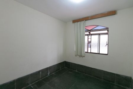 Casa à venda com 290m², 5 quartos e 4 vagas Casa à venda com 290m², 5 quartos e 4 vagasÁrea privativa