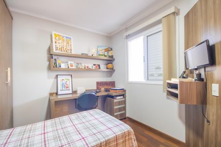 Apartamento à venda com 80m², 2 quartos e 2 vagasQuarto 