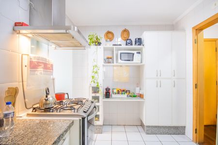 Apartamento à venda com 80m², 2 quartos e 2 vagasCozinha