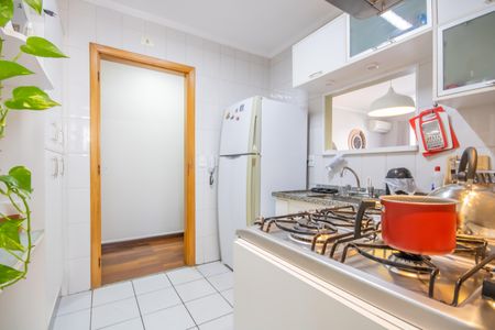 Apartamento à venda com 80m², 2 quartos e 2 vagasCozinha