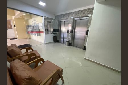 Apartamento à venda com 70m², 3 quartos e 1 vagaHall social
