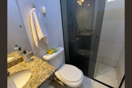 Apartamento à venda com 70m², 3 quartos e 1 vagaBanheiro 1