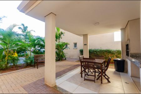 Apartamento à venda com 32m², 1 quarto e sem vagaÁrea comum - Churrasqueira