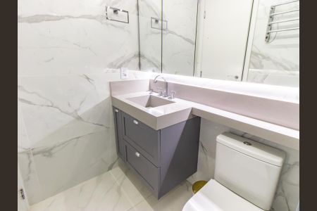 Apartamento à venda com 69m², 3 quartos e 1 vagaBanheiro Social