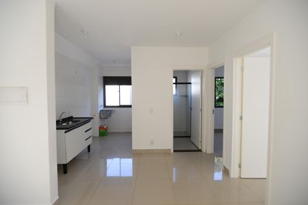 Sala/Cozinha de apartamento para alugar com 2 quartos, 43m² em (l-10), Ribeirão Preto