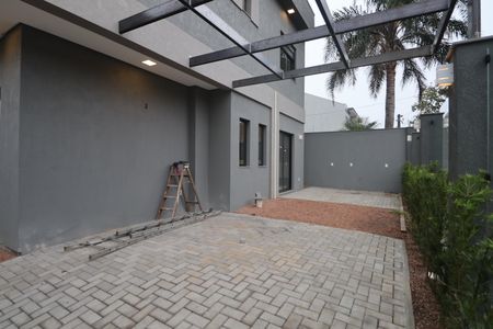 Casa à venda com 142m², 3 quartos e 2 vagasÁrea externa