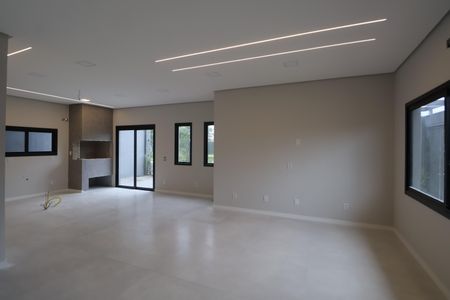 Casa à venda com 142m², 3 quartos e 2 vagasSala