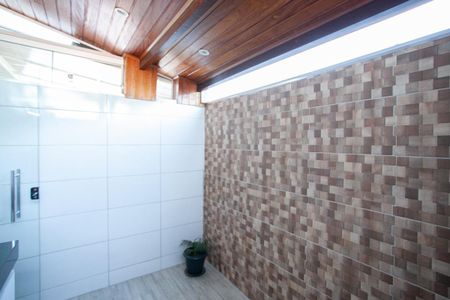 Apartamento à venda com 62m², 2 quartos e 1 vagaÁrea de Serviço e Privativa