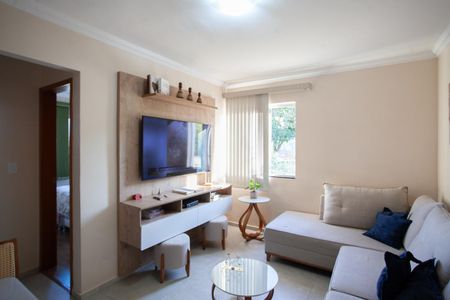 Apartamento à venda com 62m², 2 quartos e 1 vagaSala