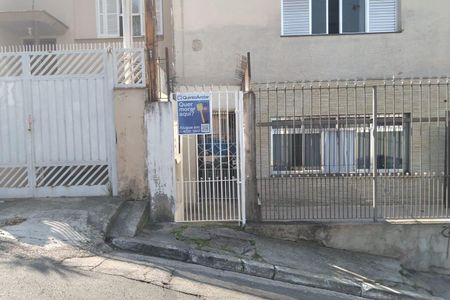 Casa para alugar com 90m², 1 quarto e sem vaga Casa para alugar com 90m², 1 quarto e sem vagaFachada