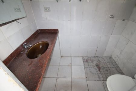 Casa para alugar com 90m², 1 quarto e sem vagaBanheiro