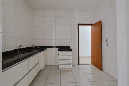 Apartamento à venda com 140m², 3 quartos e 2 vagas Apartamento à venda com 140m², 3 quartos e 2 vagasCozinha