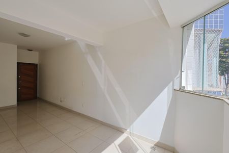 Apartamento à venda com 140m², 3 quartos e 2 vagas Apartamento à venda com 140m², 3 quartos e 2 vagasSala