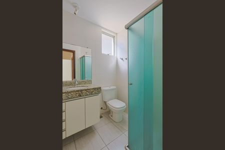 Apartamento à venda com 140m², 3 quartos e 2 vagas Apartamento à venda com 140m², 3 quartos e 2 vagasBanheiro