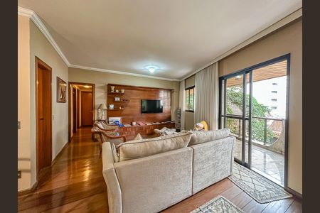 Apartamento à venda com 139m², 3 quartos e 2 vagas Apartamento à venda com 139m², 3 quartos e 2 vagasSala