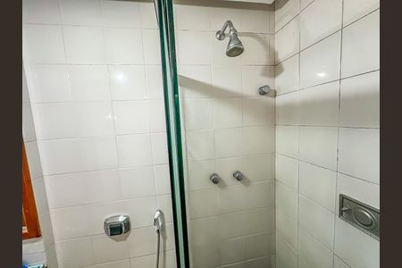 Apartamento à venda com 139m², 3 quartos e 2 vagas Apartamento à venda com 139m², 3 quartos e 2 vagasBanheiro Social