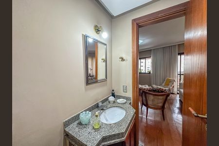 Lavabo de apartamento à venda com 3 quartos, 139m² em Humaitá, Rio de Janeiro