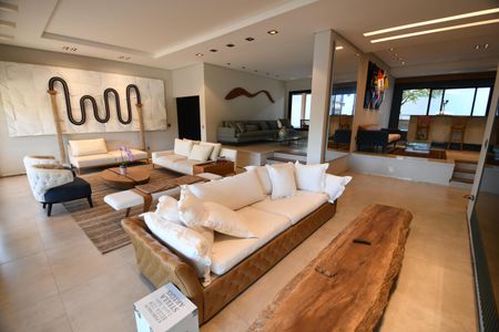 Sala 1 de casa à venda com 4 quartos, 630m² em Jardim Sorirama (sousas), Campinas