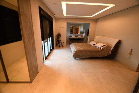 Casa à venda com 630m², 4 quartos e 8 vagasSuite 2