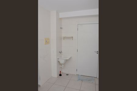 Apartamento para alugar com 38m², 2 quartos e sem vaga Apartamento para alugar com 38m², 2 quartos e sem vagaCozinha e Área de Serviço