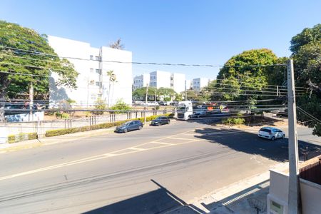 Casa à venda com 311m², 6 quartos e 6 vagas Casa à venda com 311m², 6 quartos e 6 vagasVista da Sacada da Sala 02