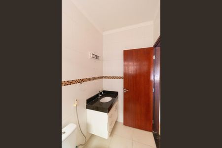 Casa à venda com 311m², 6 quartos e 6 vagas Casa à venda com 311m², 6 quartos e 6 vagasBanheiro 02