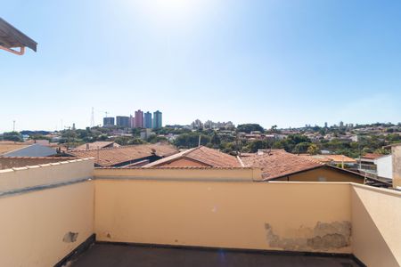 Casa à venda com 311m², 6 quartos e 6 vagas Casa à venda com 311m², 6 quartos e 6 vagasVista do Quarto 02